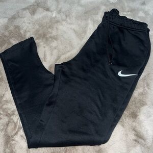 Men’s slim fit Nike pants